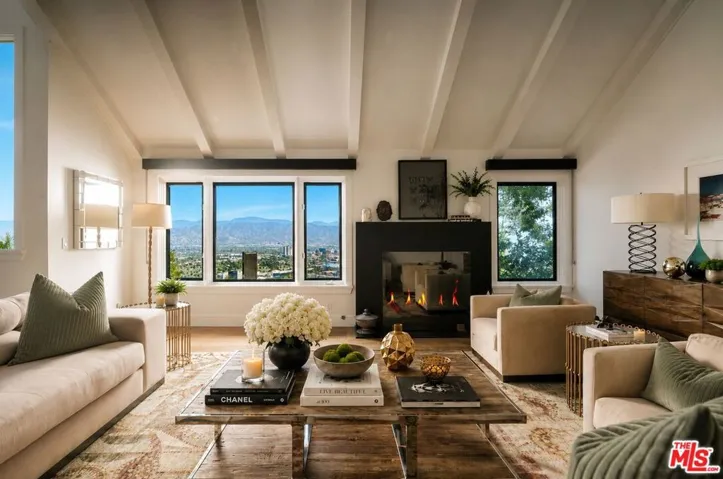 7825 Torreyson Drive, Los Angeles, California 90046