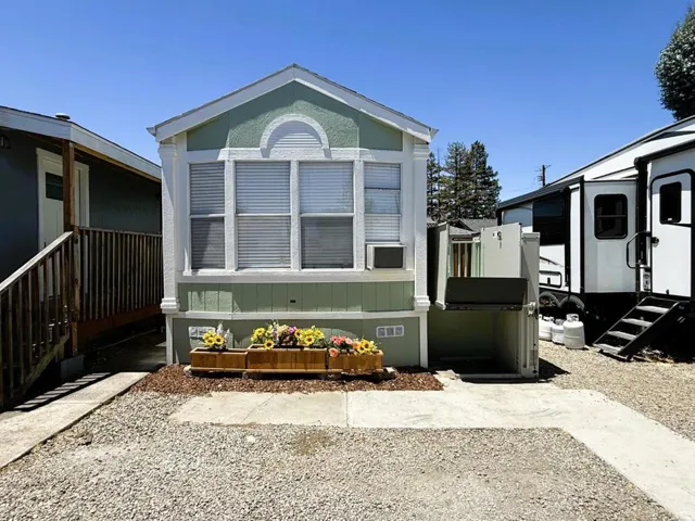 828 Olivina Avenue 3, Livermore, California 94551