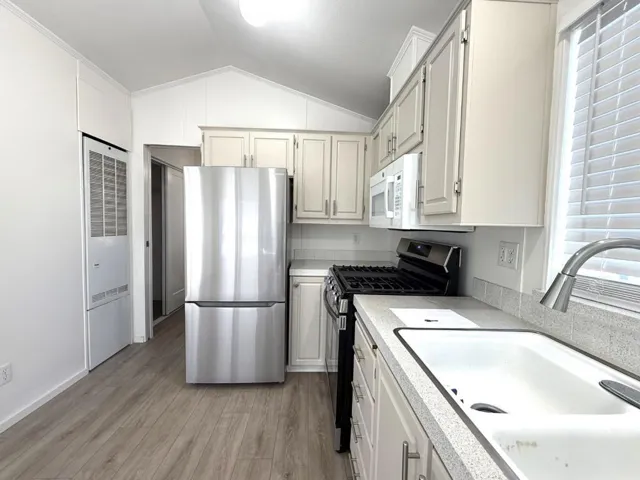 828 Olivina Avenue 3, Livermore, California 94551