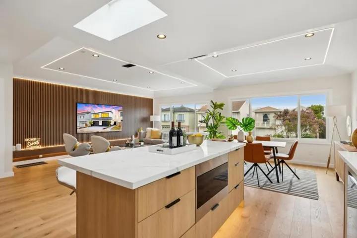 127 Springfield Drive, San Francisco, California 94132