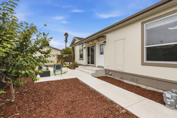 800 Dolan Road 41, Moss Landing, California 95039