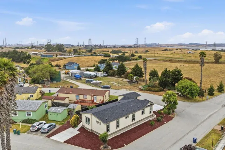 800 Dolan Road 41, Moss Landing, California 95039