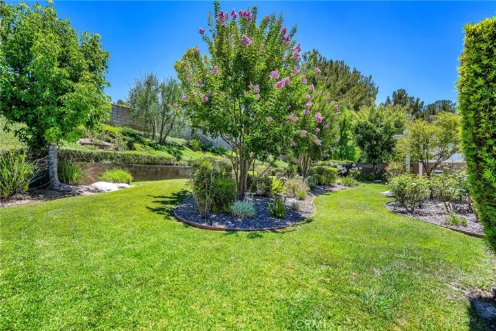 23402 Lane Court, Valencia, California 91354