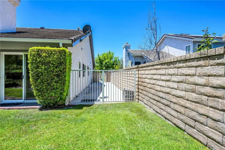 23402 Lane Court, Valencia, California 91354