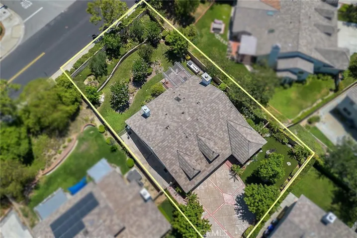 23402 Lane Court, Valencia, California 91354