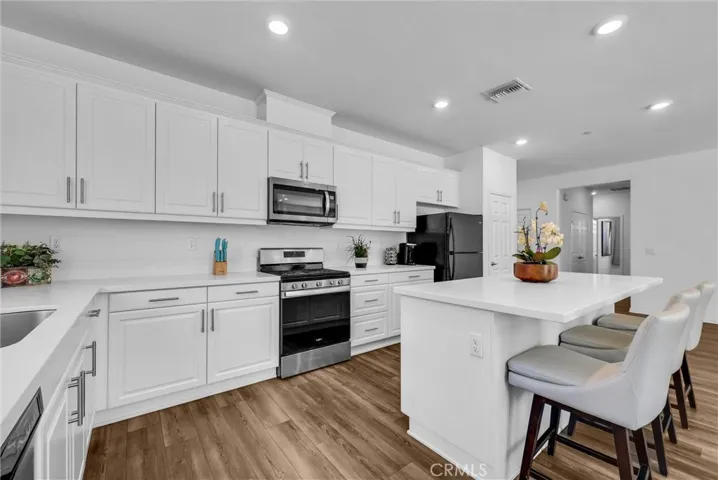 21065 Old Cedar Court, Riverside, California 92507