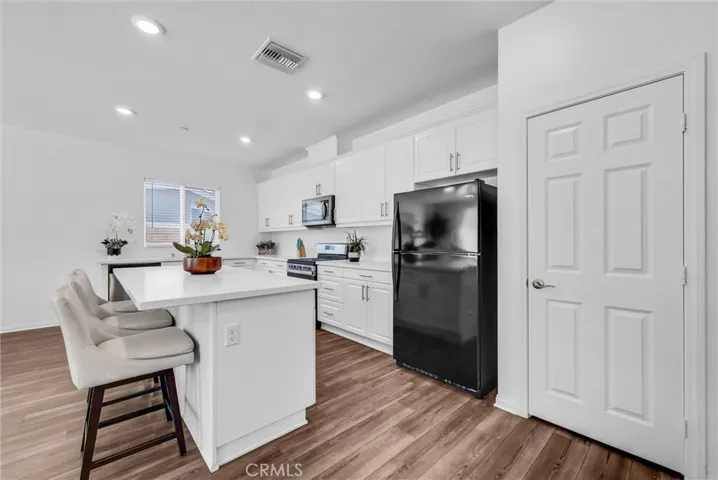 21065 Old Cedar Court, Riverside, California 92507