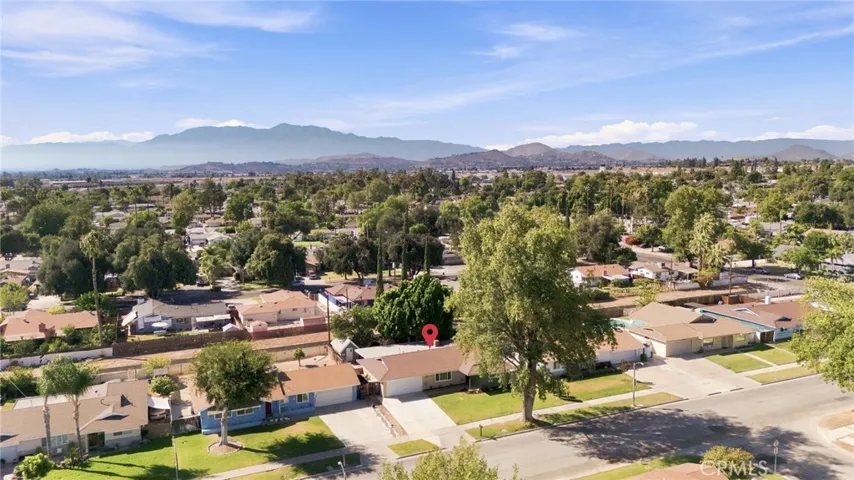 8755 Delano, Riverside, California 92503