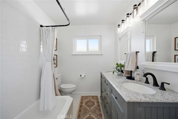 8755 Delano, Riverside, California 92503