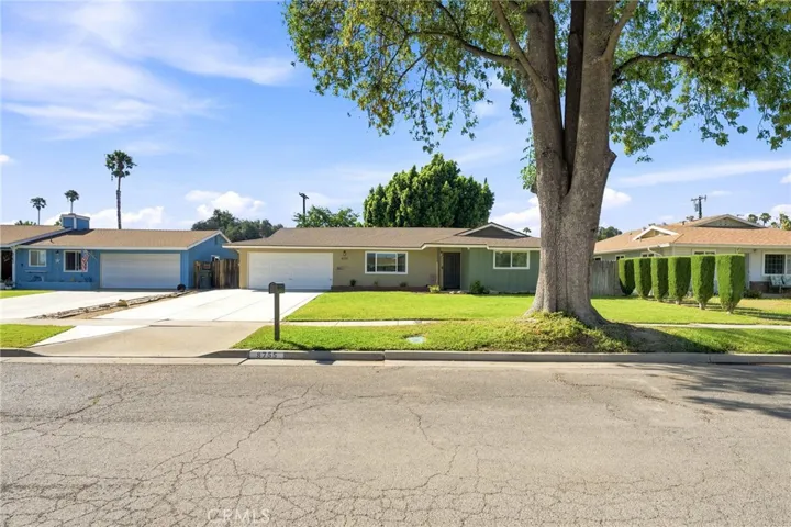 8755 Delano, Riverside, California 92503