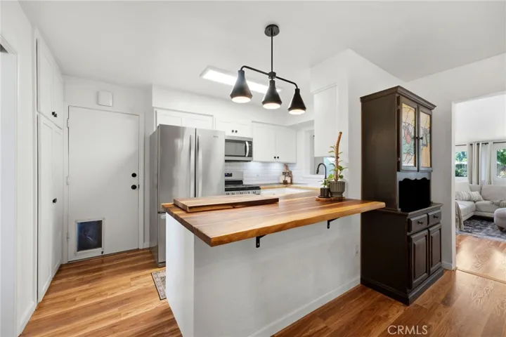 8755 Delano, Riverside, California 92503