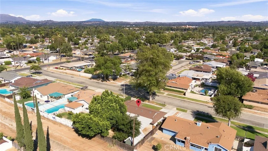 8755 Delano, Riverside, California 92503