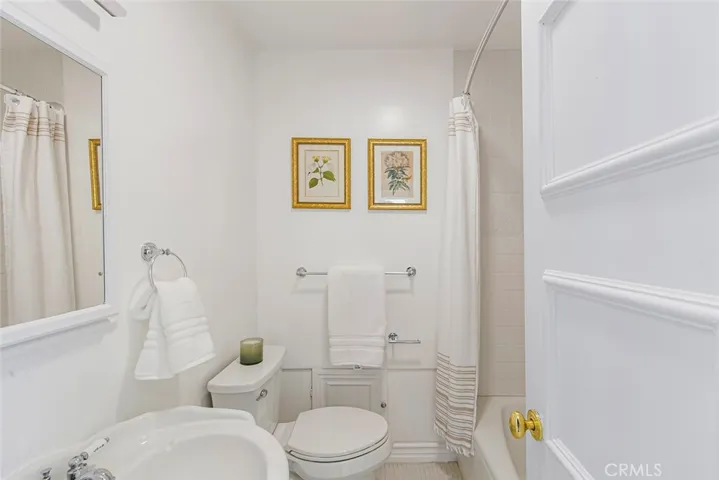 4th Bathroom
