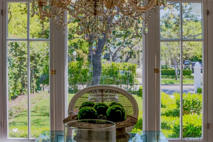 333 S Arden Boulevard, Los Angeles, California 90020