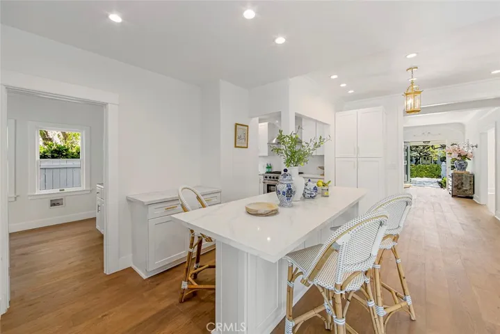 333 S Arden Boulevard, Los Angeles, California 90020