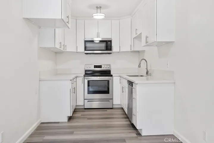 6535 Fulton, Los Angeles, California 91401