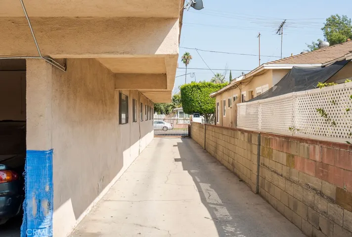 6535 Fulton, Los Angeles, California 91401