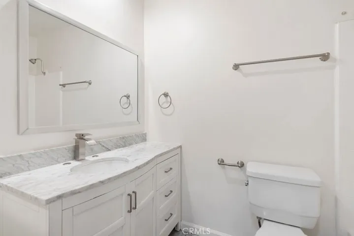 6535 Fulton, Los Angeles, California 91401