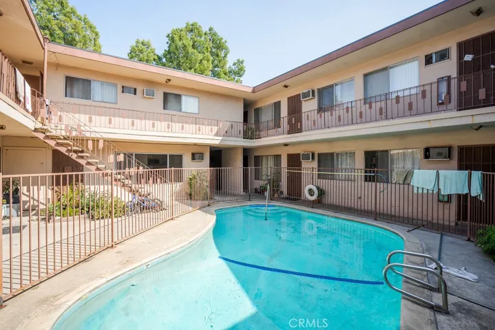 6535 Fulton, Los Angeles, California 91401