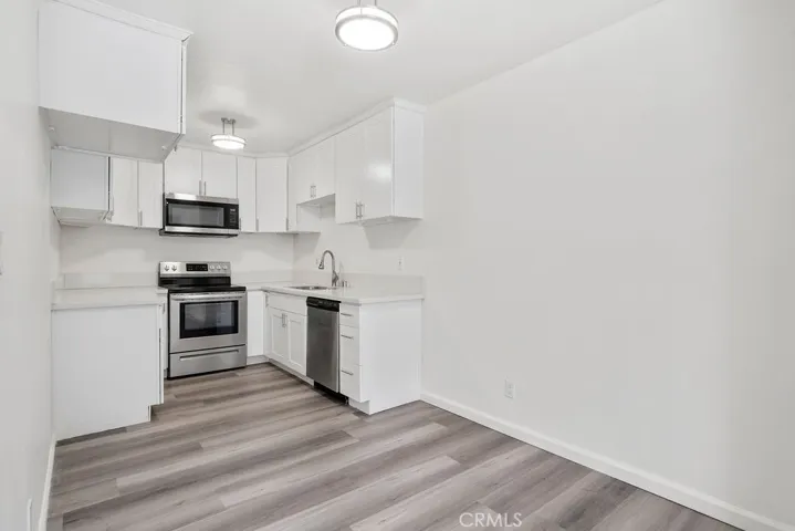 6535 Fulton, Los Angeles, California 91401