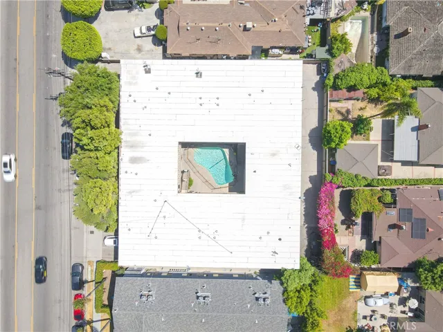 6535 Fulton, Los Angeles, California 91401