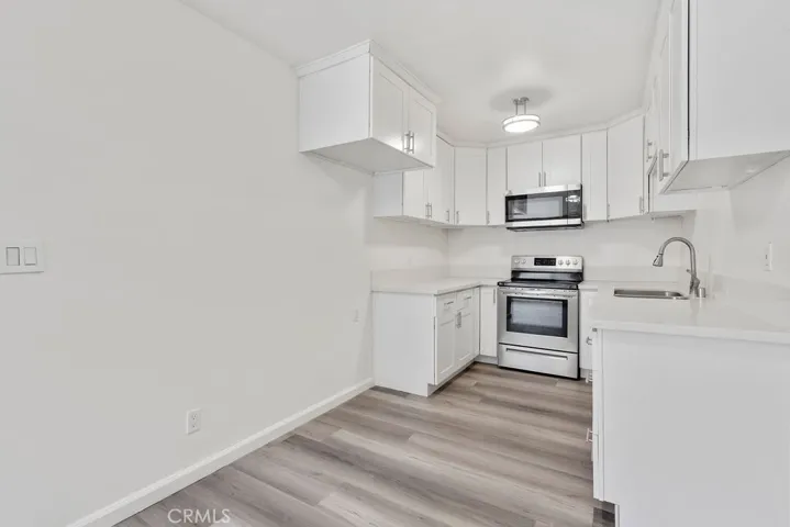 6535 Fulton, Los Angeles, California 91401