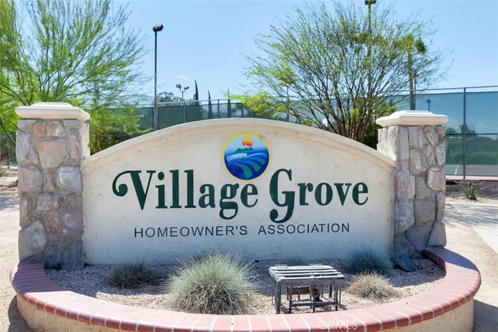 1080 Border, Corona, California 92882