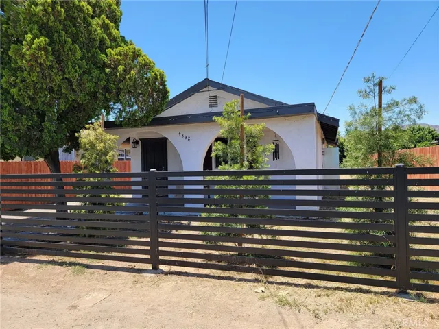 4832 Mitchell, Riverside, California 92505