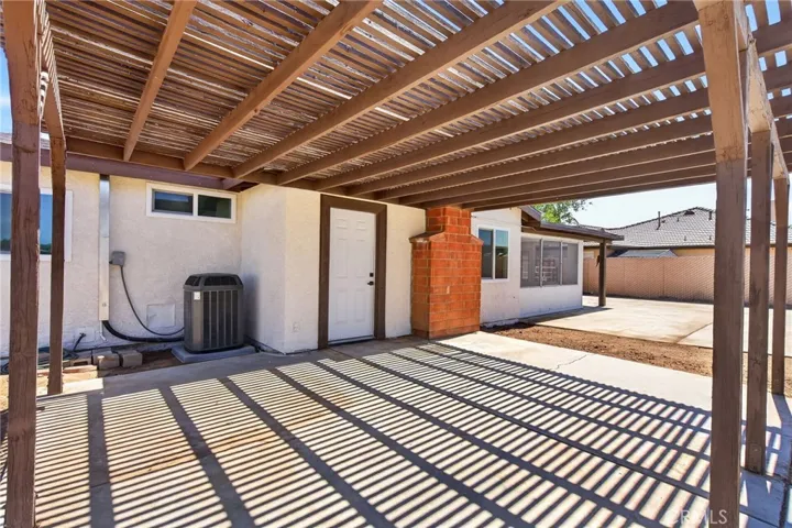 17129 Birch, Hesperia, California 92345