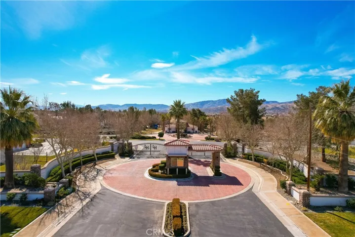 3319 Cam Hermanos, Lancaster, California 93536