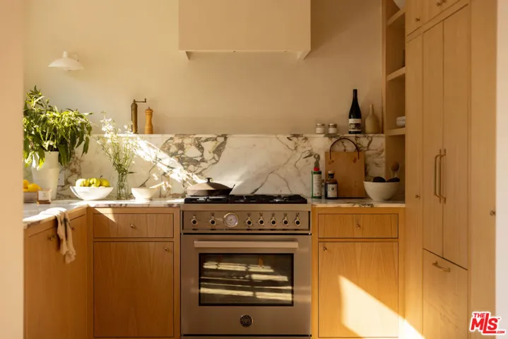 1445 Allison Avenue 1/2, Los Angeles, California 90026