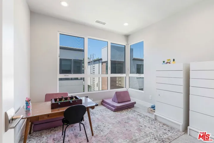 12646 W Seacoast Place, Los Angeles, California 90094