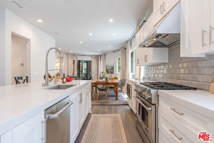 12646 W Seacoast Place, Los Angeles, California 90094