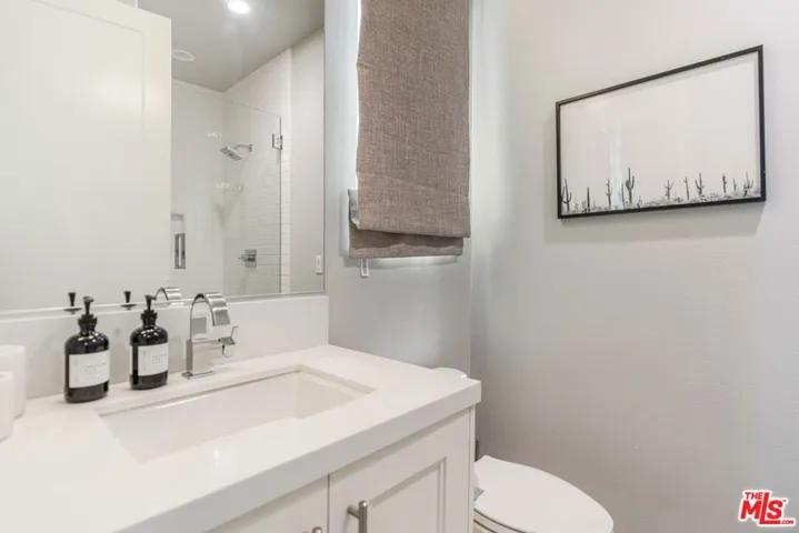 12646 W Seacoast Place, Los Angeles, California 90094