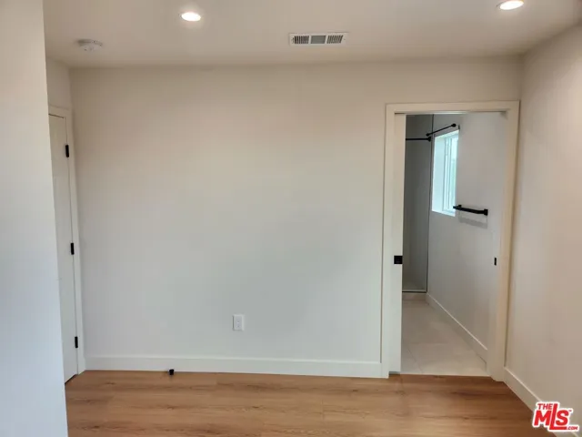 1154 W 67th Street, Los Angeles, California 90044