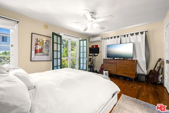 6104 Winans Drive, Los Angeles, California 90068
