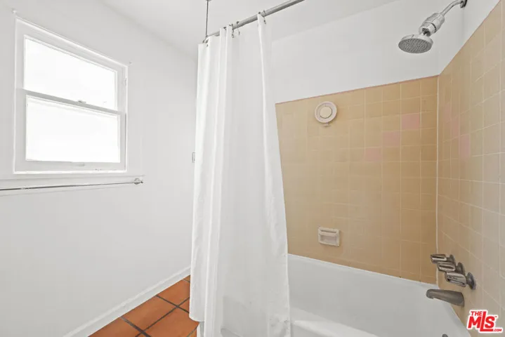 6104 Winans Drive, Los Angeles, California 90068