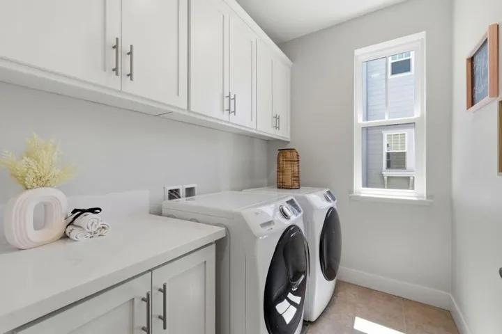 1911 Stella Street, Mountain View, California 94043