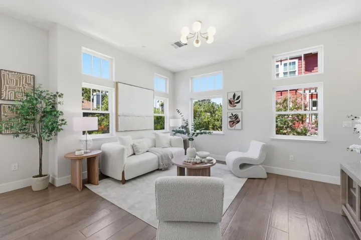 1911 Stella Street, Mountain View, California 94043