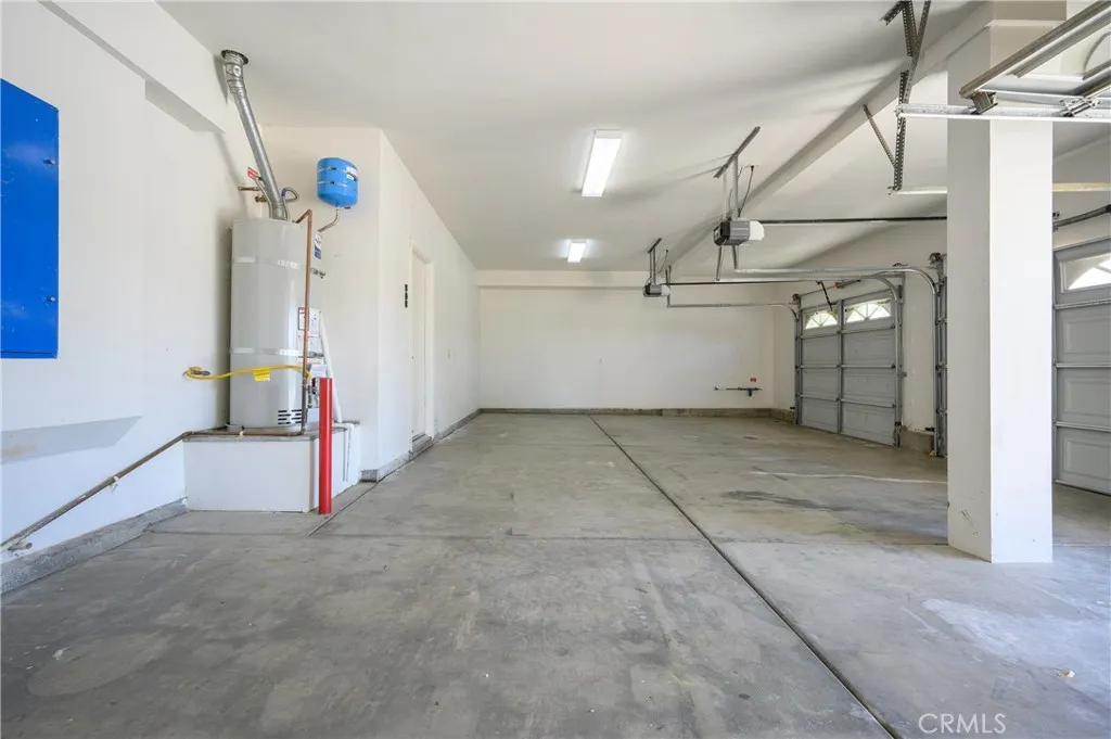 3 car garage