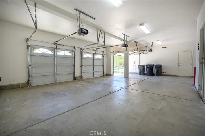 3 car garage