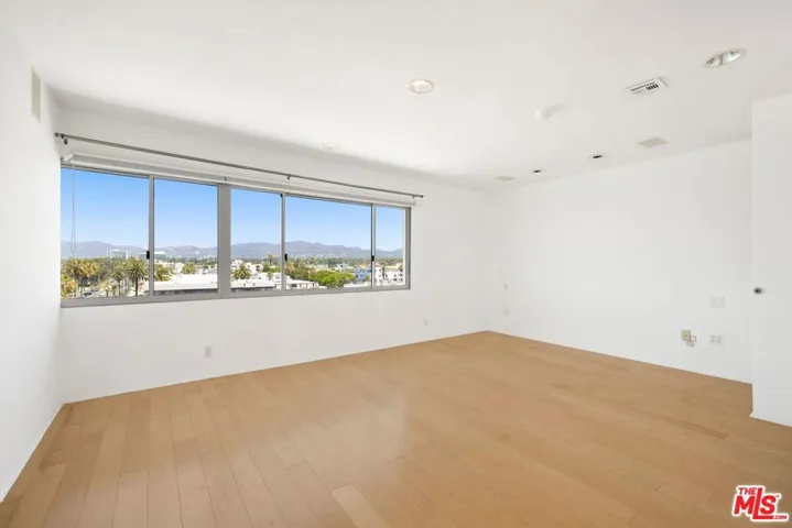 101 California Avenue 802, Santa Monica, California 90403