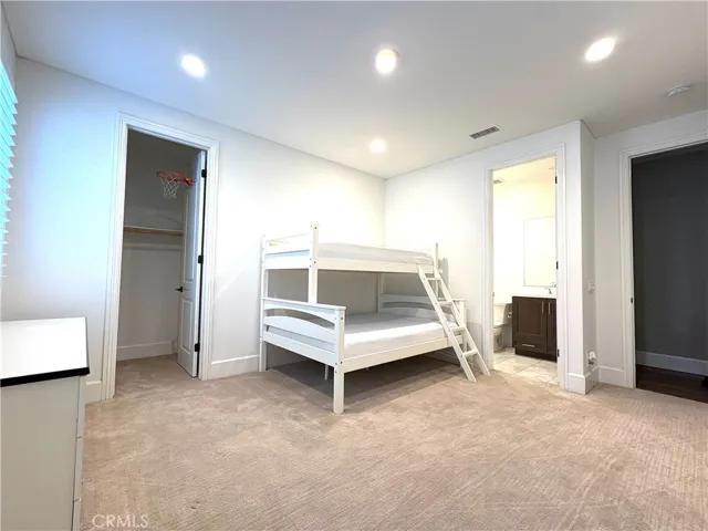 85 Derby, Irvine, California 92602