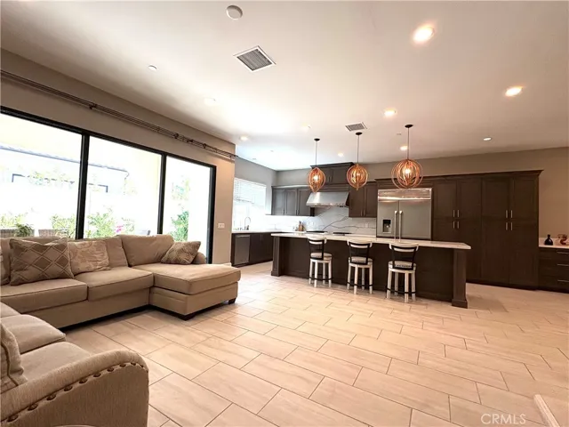 85 Derby, Irvine, California 92602