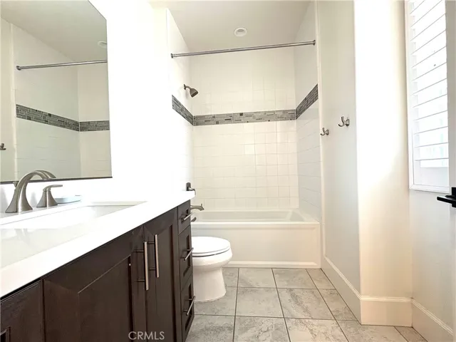 85 Derby, Irvine, California 92602