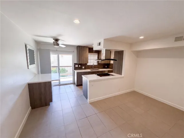 5300 E Waverly Drive H6, Palm Springs, California 92264