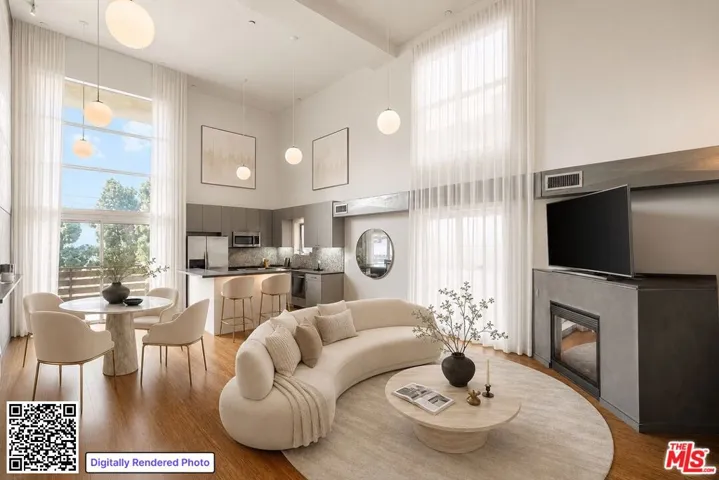 7062 Hawthorn Avenue 203, Los Angeles, California 90028