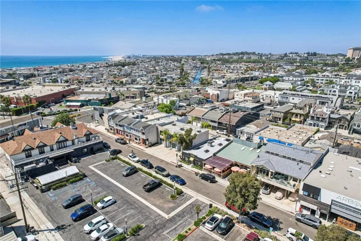 411 30th Street, Newport Beach, California 92663