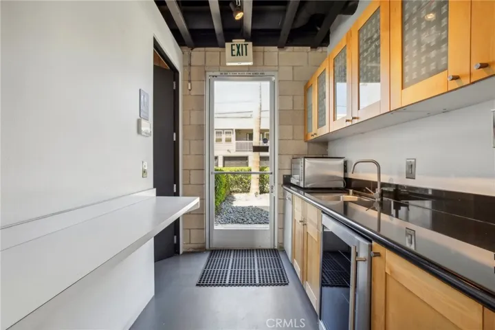 411 30th Street, Newport Beach, California 92663