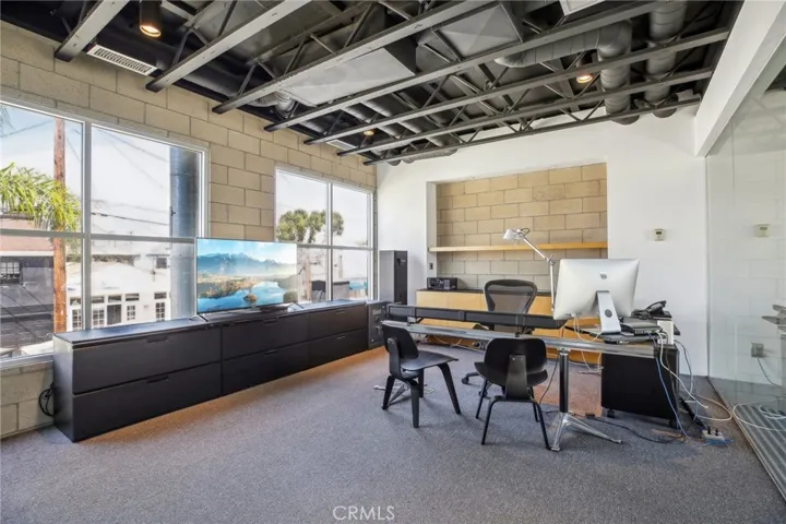 411 30th Street, Newport Beach, California 92663